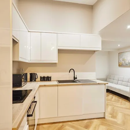 Host & - Parkside Apartment *